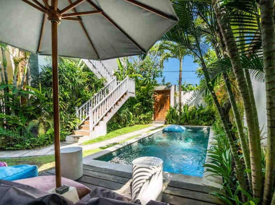 Kubu Guest House Семиняк Екстериор снимка